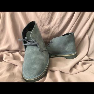 Suede chukka boots